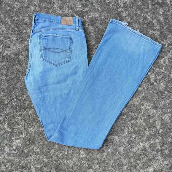 Abercrombie & Fitch Madison Flare Jeans - Size 6 Long - Picture 1 of 8